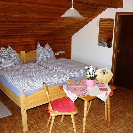 Hotel Garni Berghof Heigenbruecken Eksteriør bilde